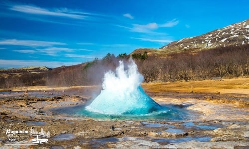 آبفشان طبیعی چابهار از پدیدههای شگفتانگیز
