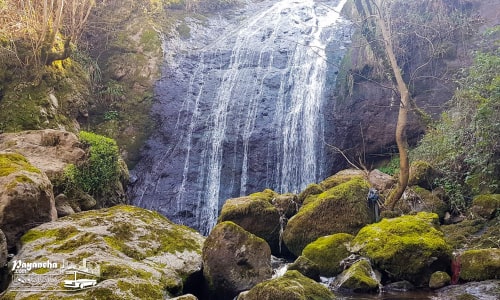 آبشار سیاهلم در میان جنگلهای بکر، جلوهای تماشایی از جاهای دیدنی کلاچای