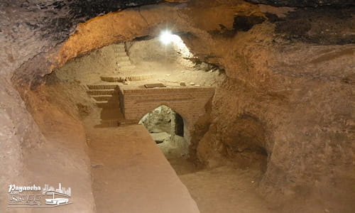آسیاب آبی ریگاره نائین با ساختار زیرزمینی و معماری سنتی