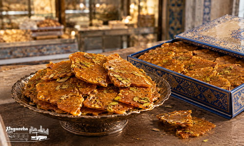 سوغات شهر قم در سفر به آن