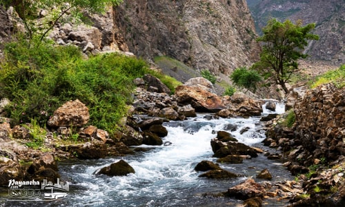 طالقان با کوهها و دریاچهاش، از جاهای دیدنی کرج